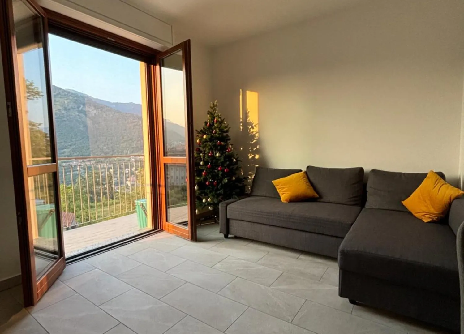 Apartment Roccolo Valley View Como Italy